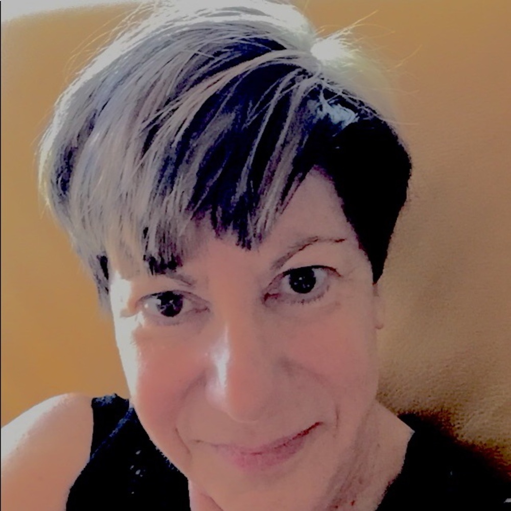 Meet your Posher, Regina